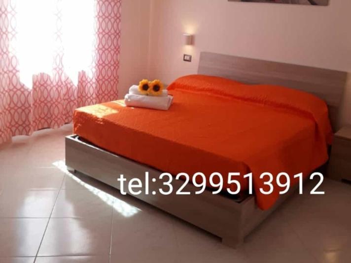 Il Girasole Apartment Bosa Bagian luar foto